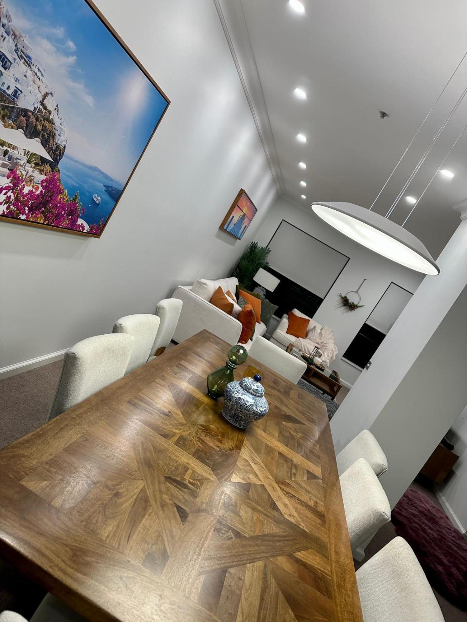 Private 1 Bed Accom With Bathroom In A 3 Bed Apartment - Melb Cbd, Regency Towers - Free Parking, Wifi And Pool Melbourne Exterior foto